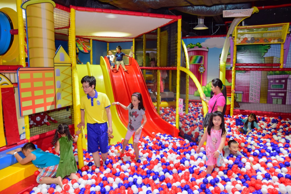 Kidsonline-Top 10 địa điểm vui chơi cho bé hàng đầu ở TPHCM-tiny world2