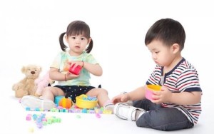 3 tuyệt chơi dạy bé tự giác thu dọn đồ chơi vô cùng hiệu quả 1